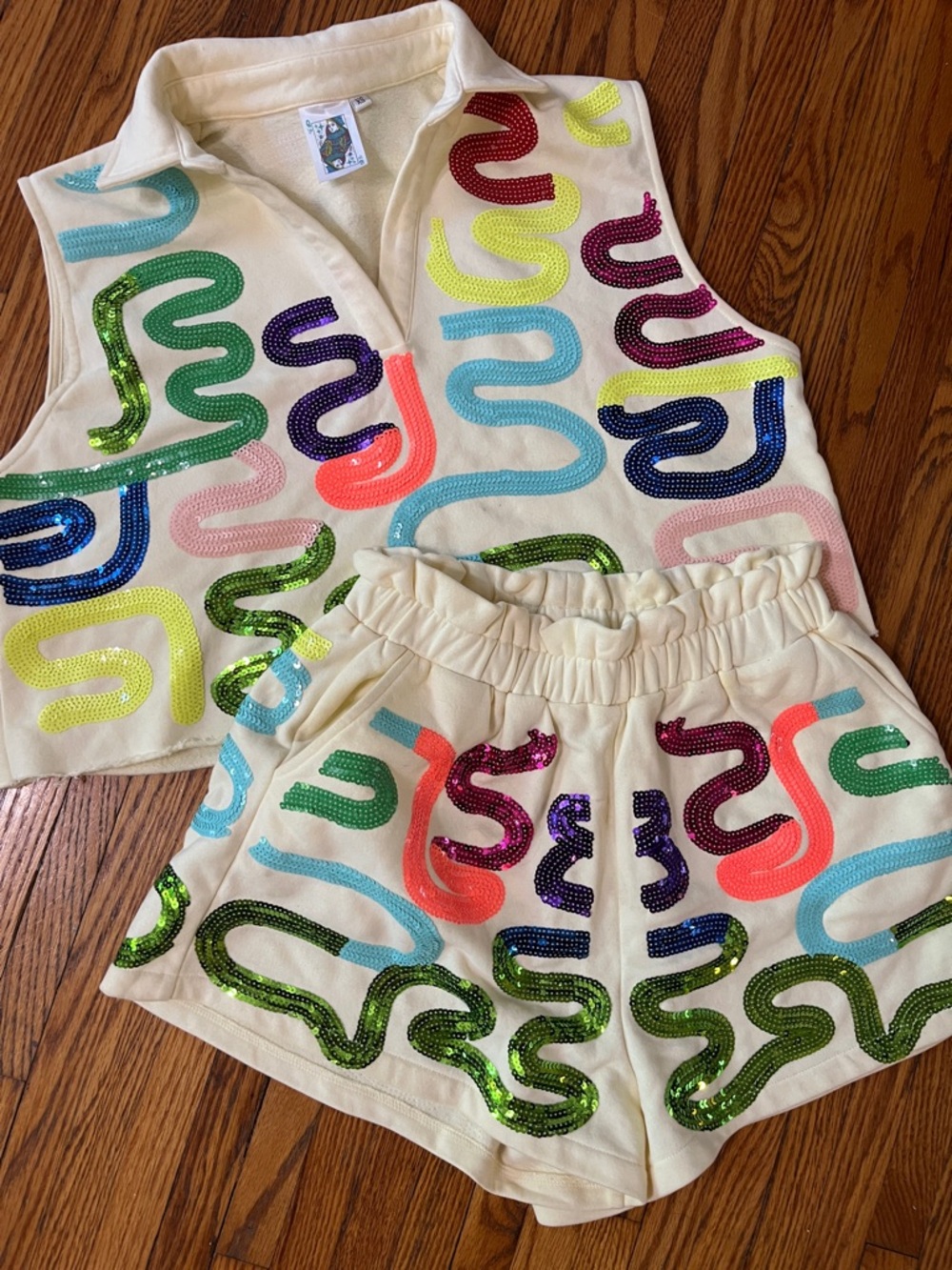 QUEEN OF SPARKLES Cream Sequined Abstract Wave Shorts and Cropped Raw Hem Shirt